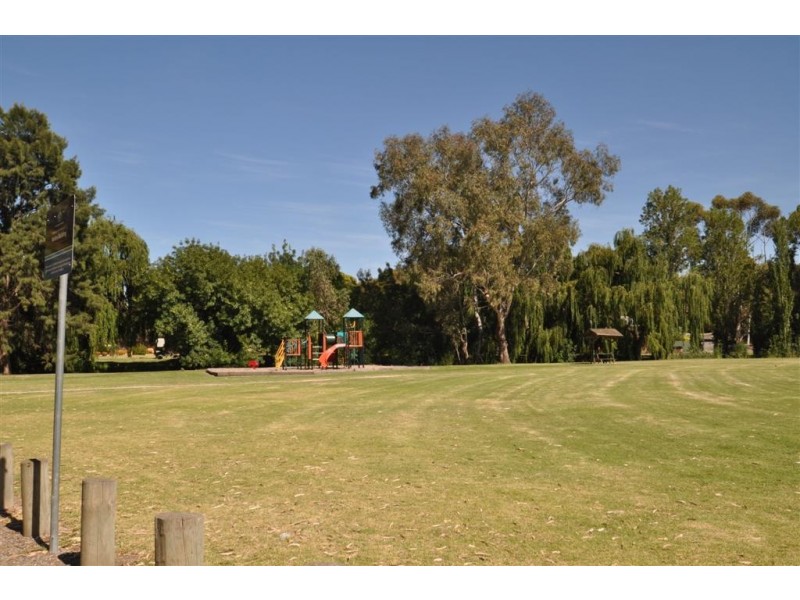 3 Allworth Drive, Happy Valley SA 5159