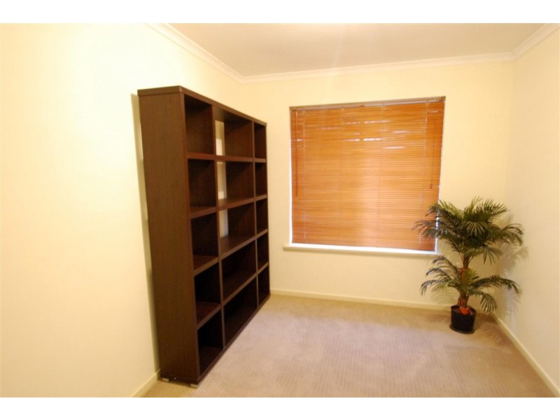 62 Sir James Hardy Way, Woodcroft SA 5162