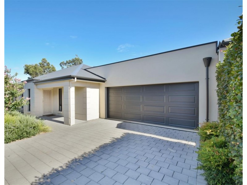 2 Don Avenue, Seacliff Park SA 5049