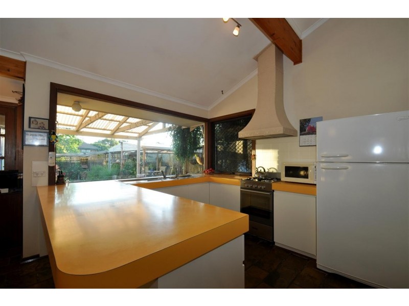 4 Meg Court, Aberfoyle Park SA 5159