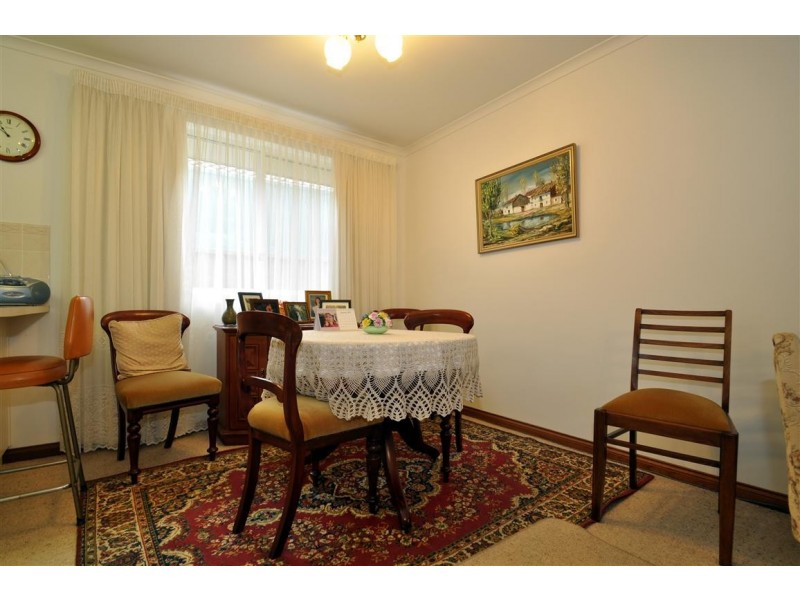 9 Barossa Way, Woodcroft SA 5162