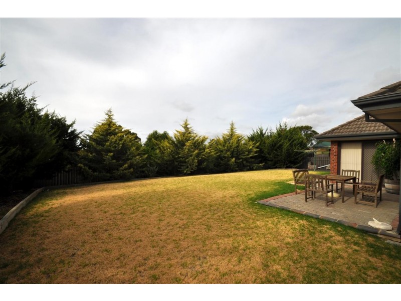 39 Equestrian Drive, Woodcroft SA 5162