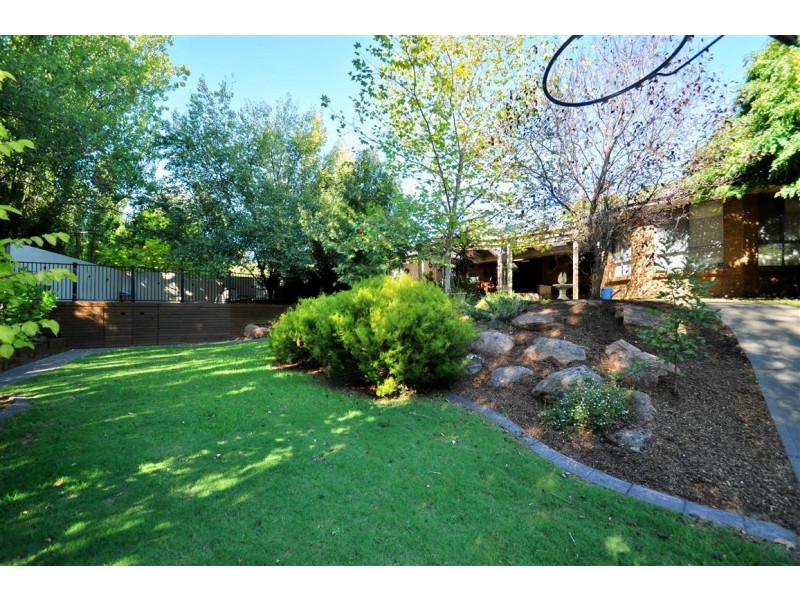 5 Ursula Court, Aberfoyle Park SA 5159