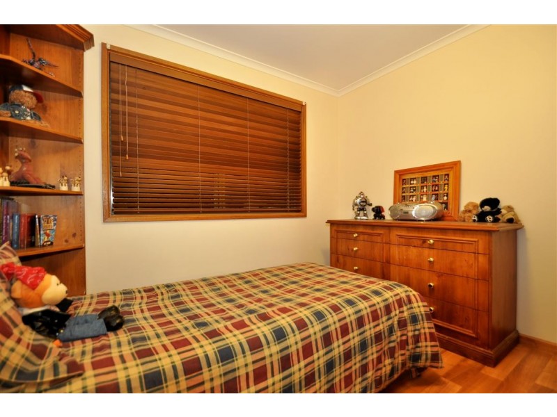 5 Ursula Court, Aberfoyle Park SA 5159