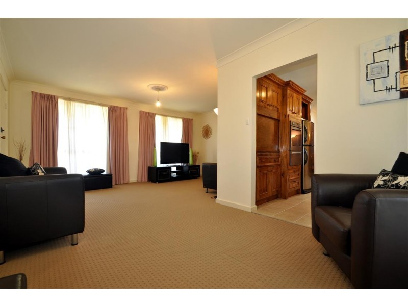 3 Stopel Court, Woodcroft SA 5162