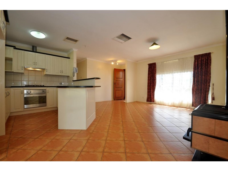 13 Julia Crescent, Woodcroft SA 5162