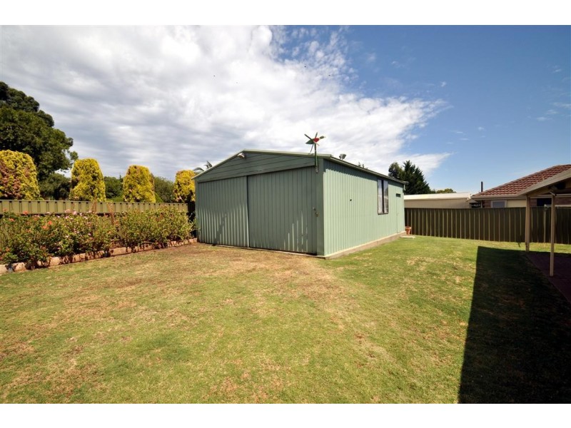 13 Julia Crescent, Woodcroft SA 5162