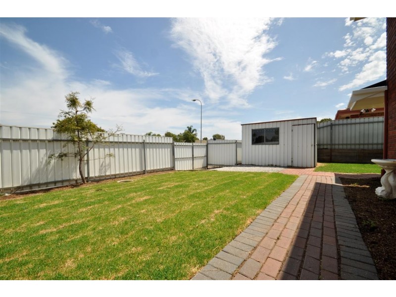 1 Camelia Court, Morphett Vale SA 5162