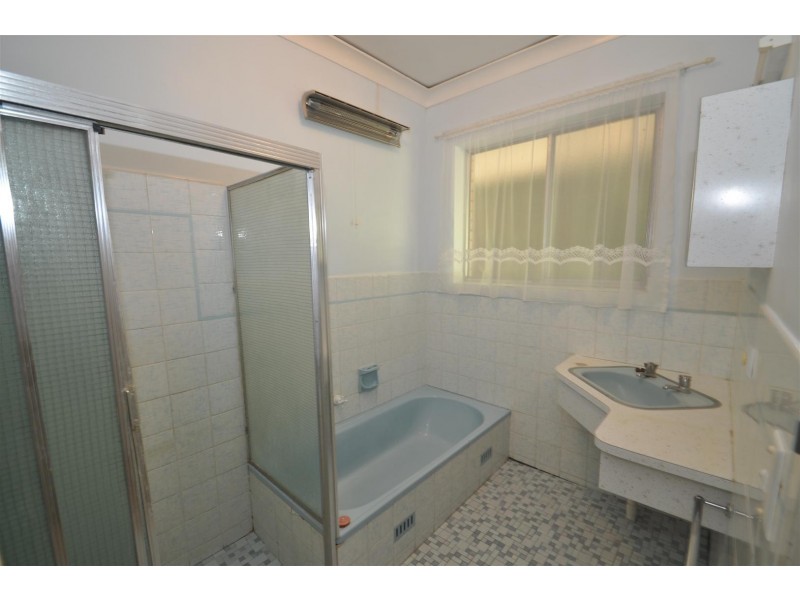 21 Carol Crescent, Morphett Vale SA 5162