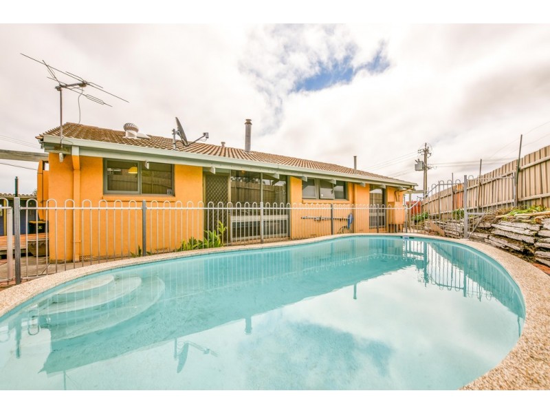 7 Warri Parri Drive, Flagstaff Hill SA 5159