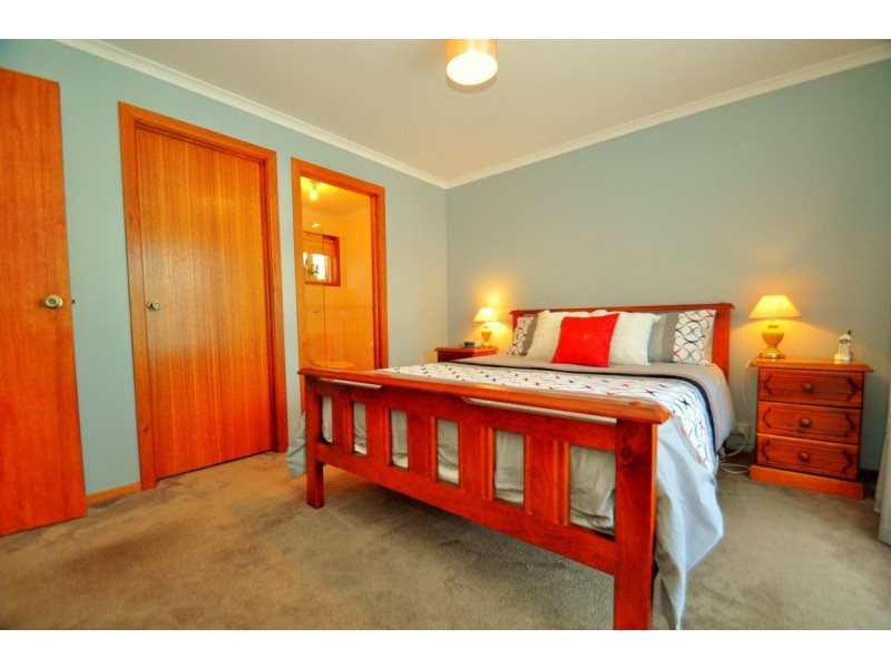 3 Lilac Place, O’halloran Hill SA 5158