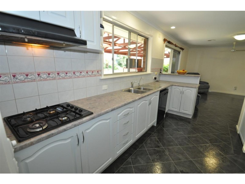 3 Mary Street, Happy Valley SA 5159