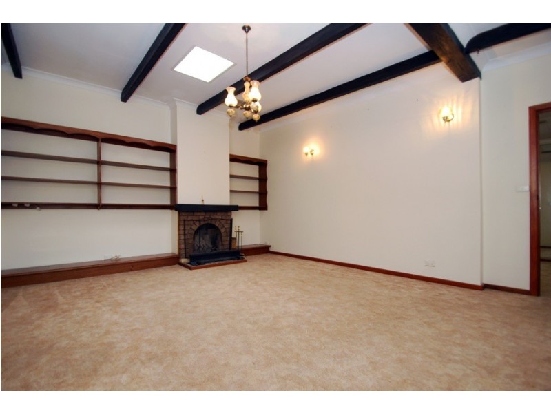 15 Hutchinson Avenue, Reynella SA 5161