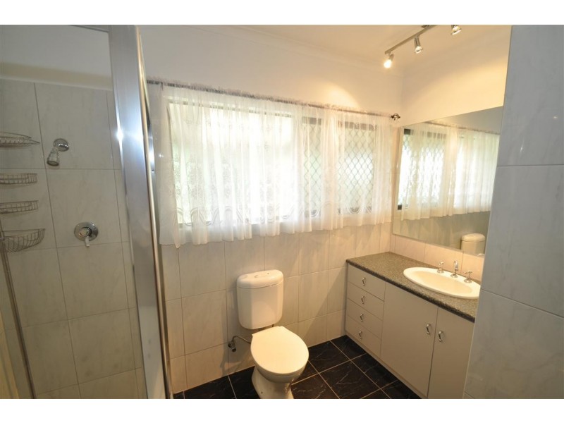 303 Upper Penneys Hill Road, Onkaparinga Hills SA 5163