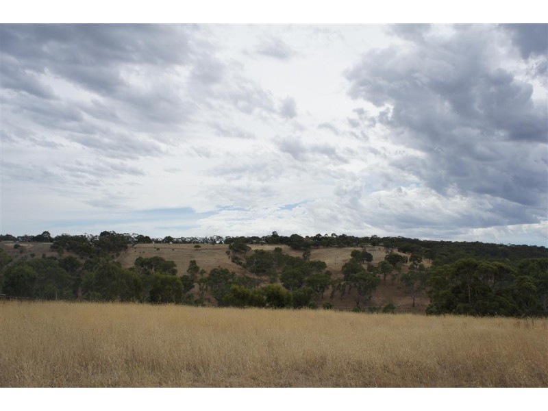 303 Upper Penneys Hill Road, Onkaparinga Hills SA 5163