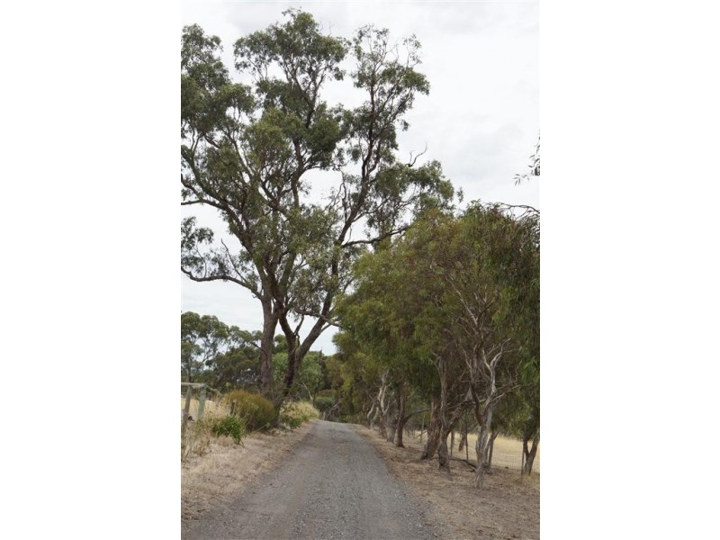 303 Upper Penneys Hill Road, Onkaparinga Hills SA 5163