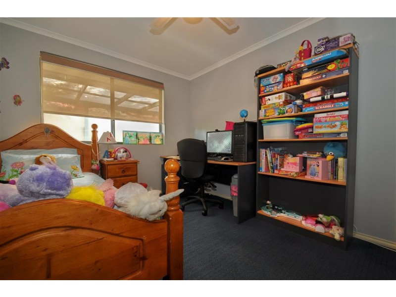 49 Barossa Way, Woodcroft SA 5162