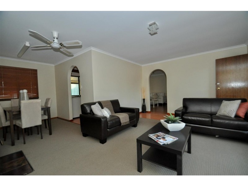 29 Nedland Crescent, Port Noarlunga South SA 5167