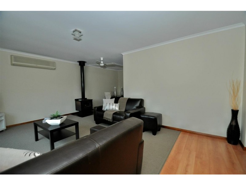 29 Nedland Crescent, Port Noarlunga South SA 5167