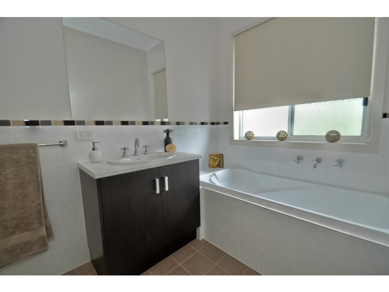 81 Aldinga Beach Road, Aldinga Beach SA 5173