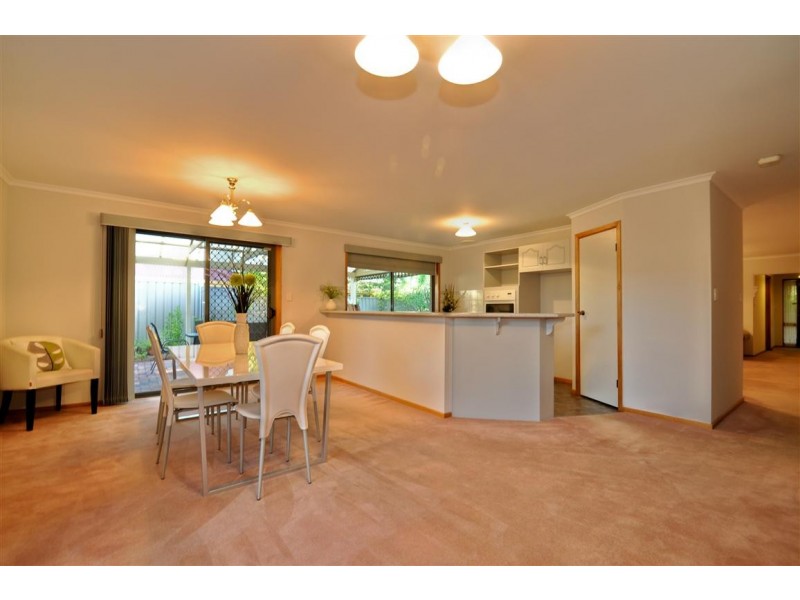 4 Baudin Street, Woodcroft SA 5162