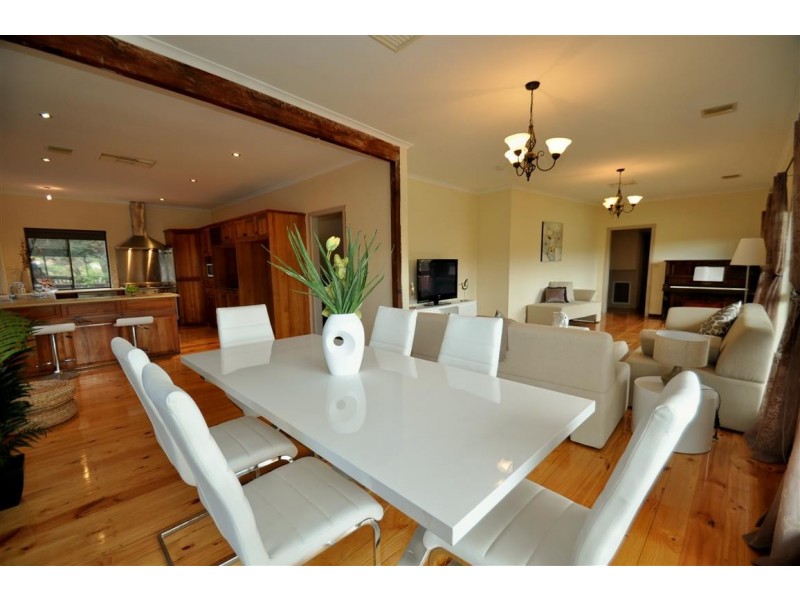 10 Challenger Court, Happy Valley SA 5159