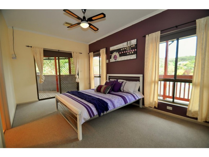 10 Challenger Court, Happy Valley SA 5159