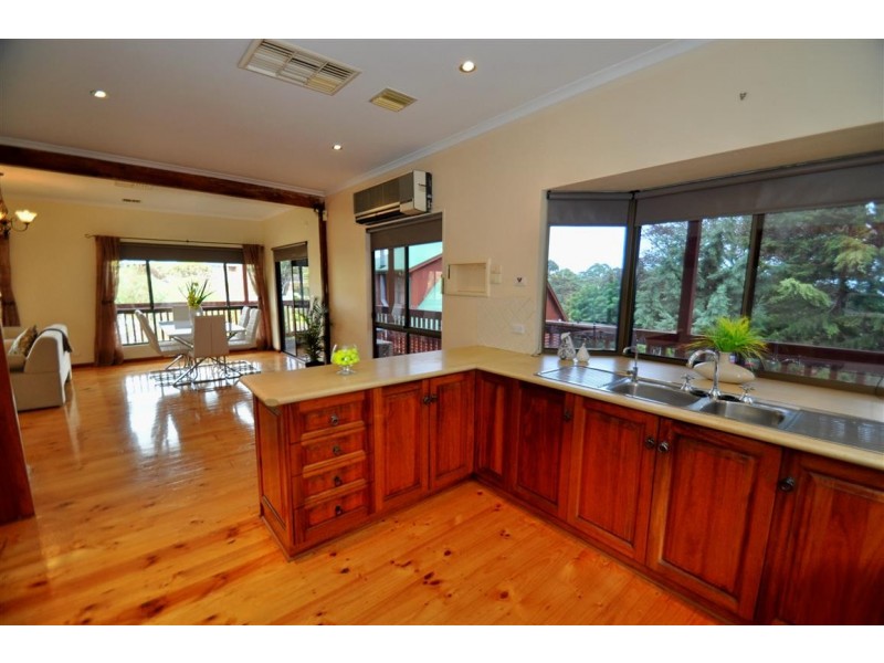 10 Challenger Court, Happy Valley SA 5159