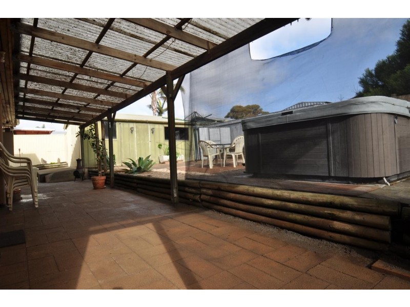 499 States Road, Hackham SA 5163