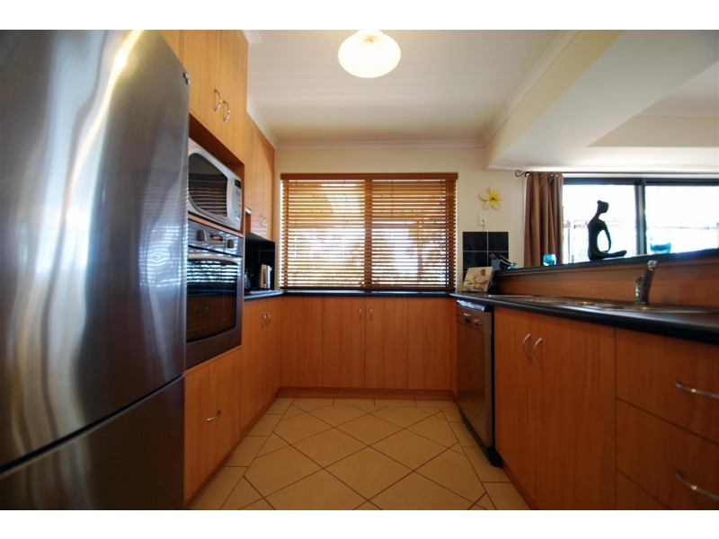 16 Grandview Court, Aberfoyle Park SA 5159