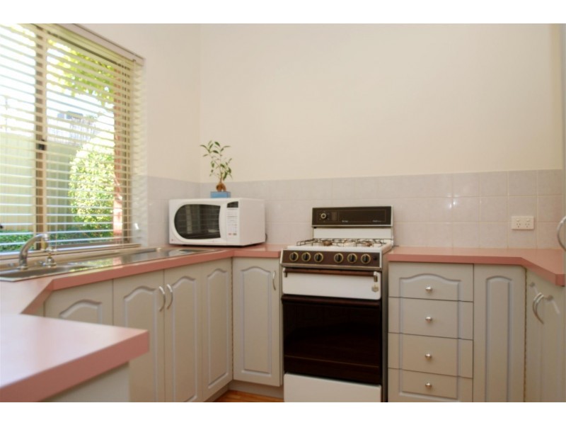 2-22 Wistow Crescent, Trott Park SA 5158