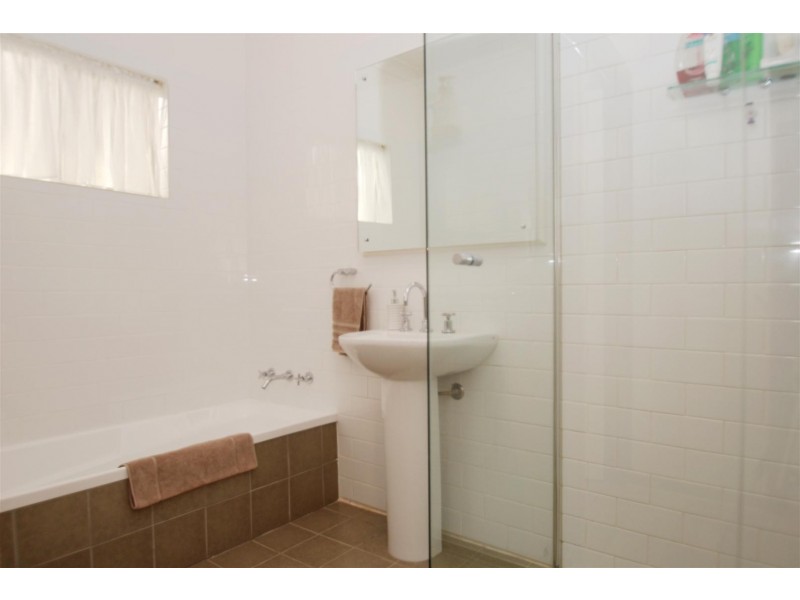 2-22 Wistow Crescent, Trott Park SA 5158