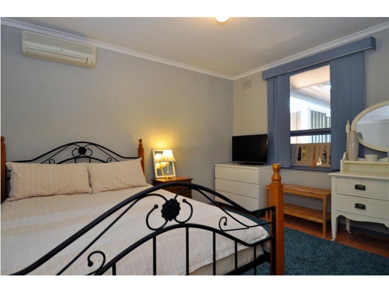 1a Shelley Avenue, Happy Valley SA 5159