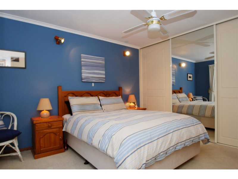 39 Hui-Hui Drive, Happy Valley SA 5159