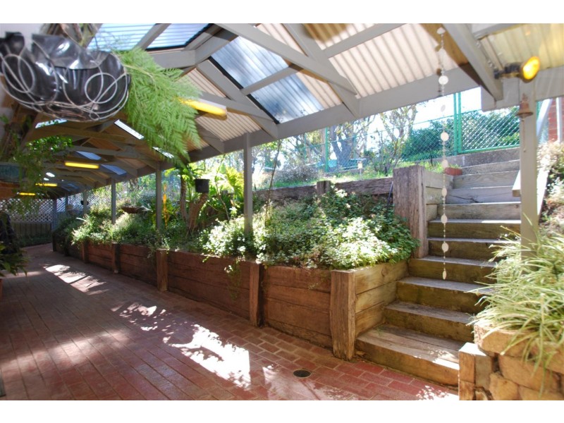 39 Hui-Hui Drive, Happy Valley SA 5159