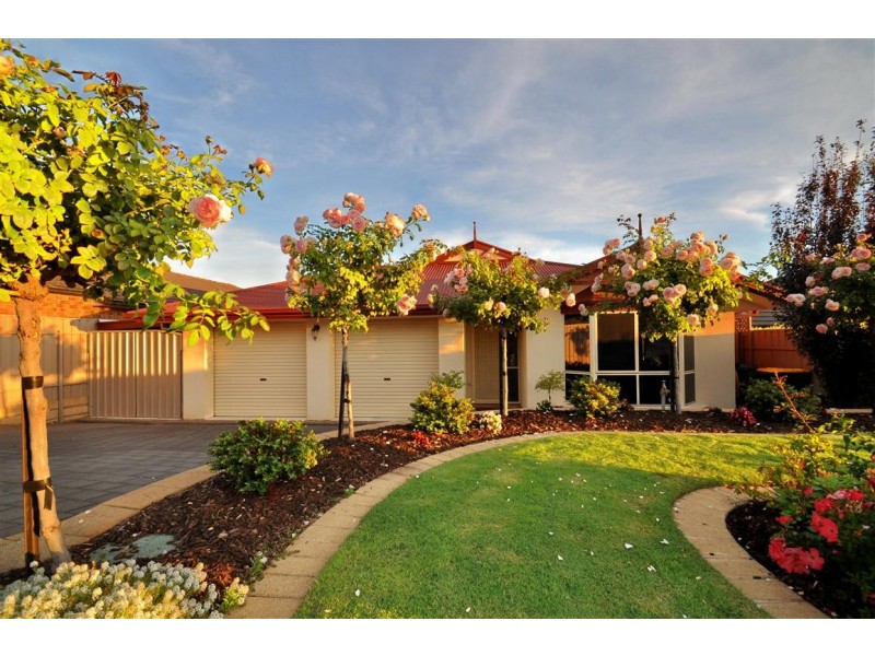 2 Jimmy Watson Drive, Woodcroft SA 5162