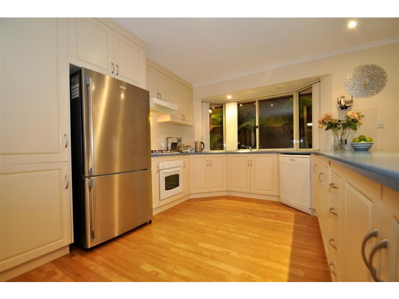 2 Jimmy Watson Drive, Woodcroft SA 5162