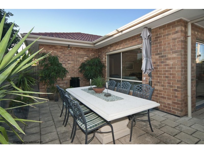 2 Bridge Street, Glenelg North SA 5045