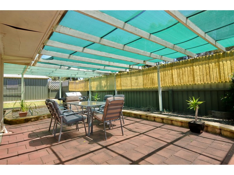 1 Magnolia Avenue, Happy Valley SA 5159