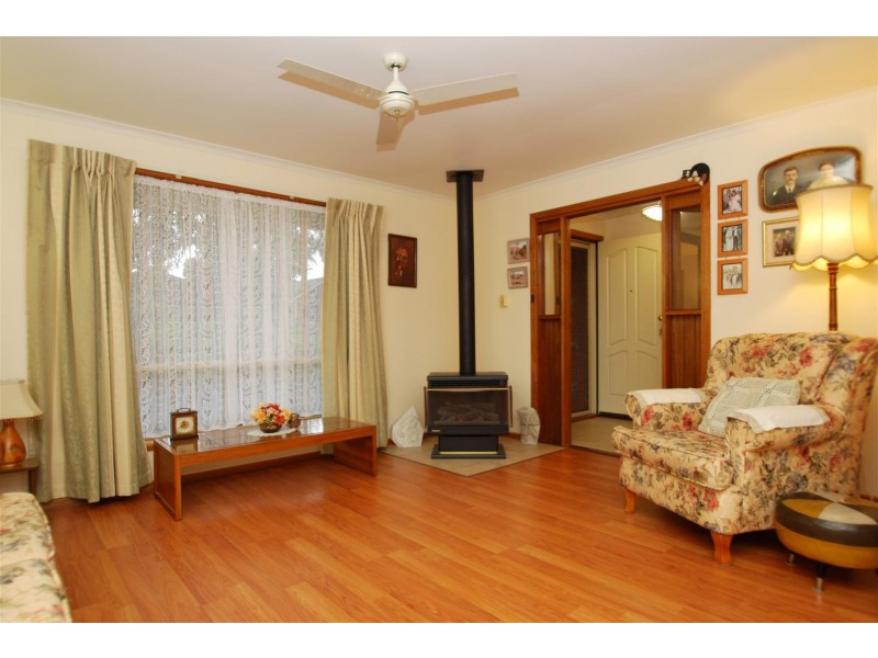 6 Lyle Street, Happy Valley SA 5159