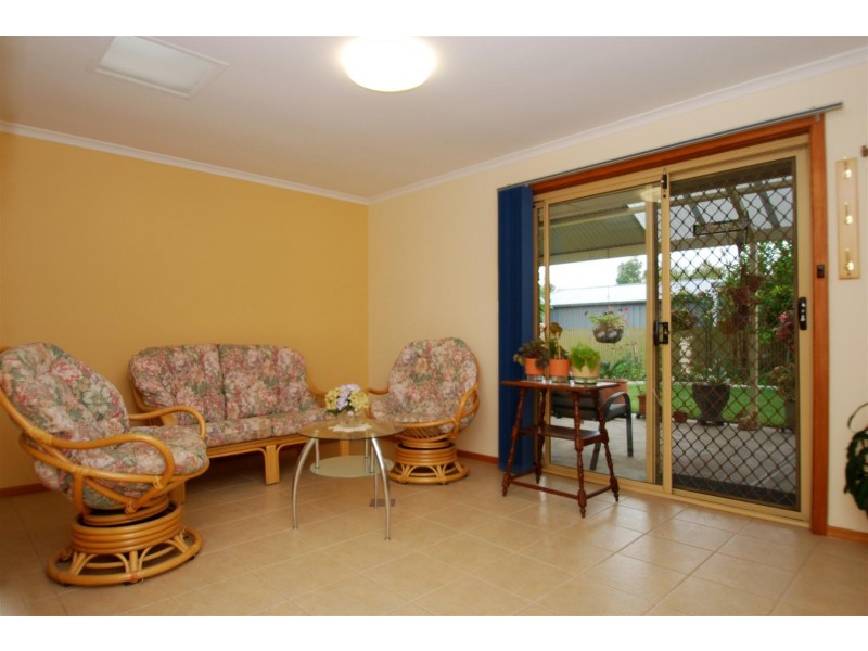 6 Lyle Street, Happy Valley SA 5159