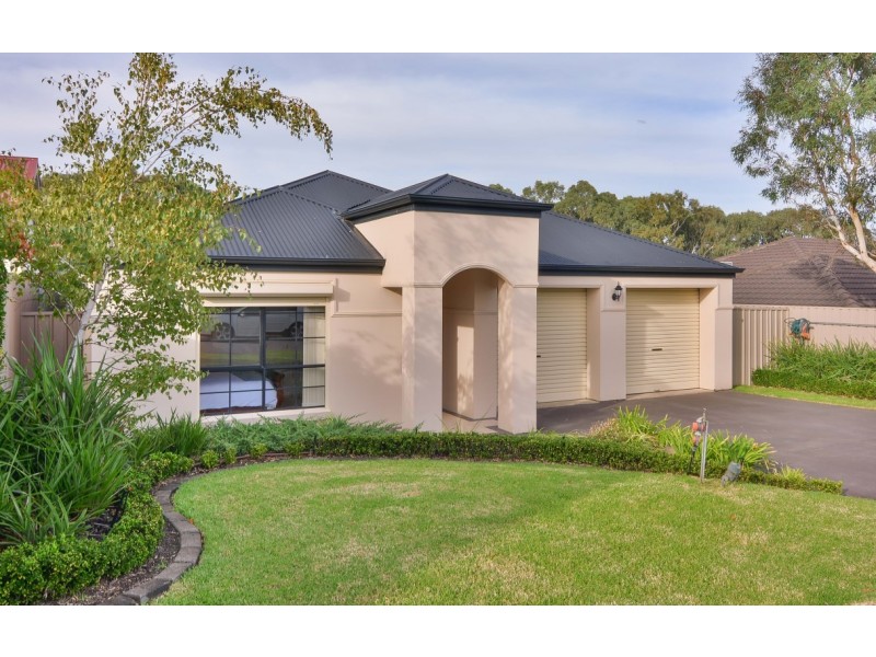 84 Jimmy Watson Drive, Woodcroft SA 5162