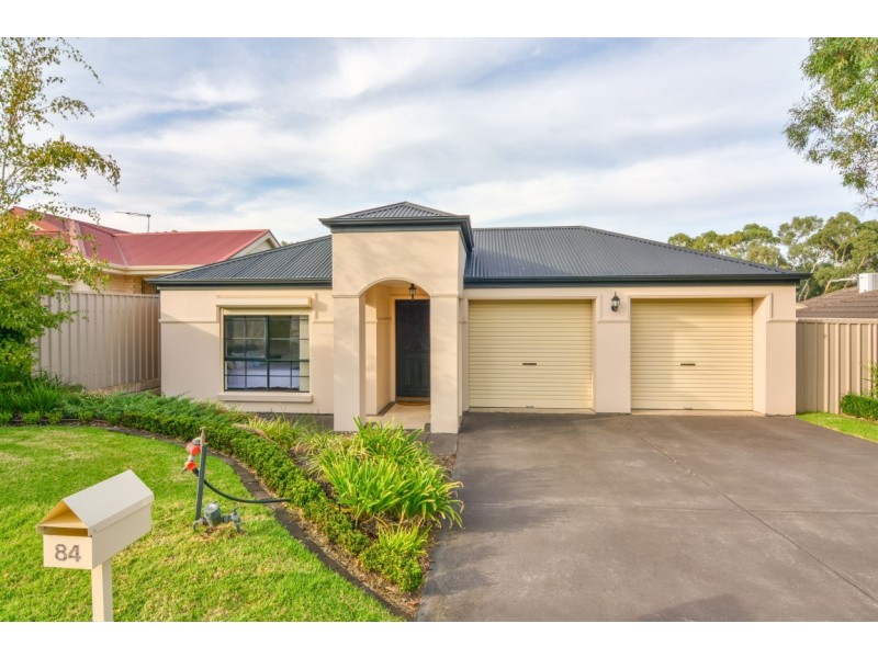 84 Jimmy Watson Drive, Woodcroft SA 5162