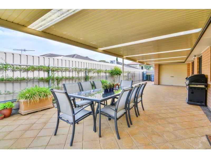 84 Jimmy Watson Drive, Woodcroft SA 5162