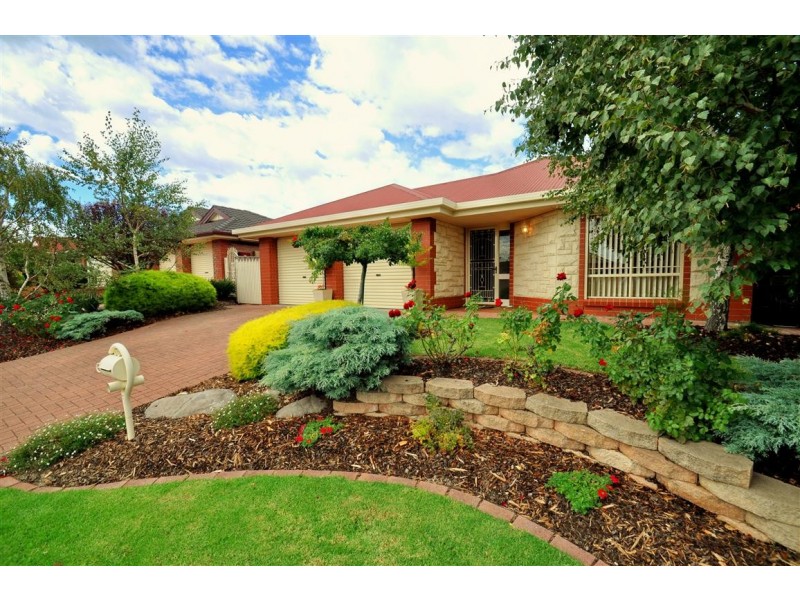 30 Dorrien Avenue, Woodcroft SA 5162