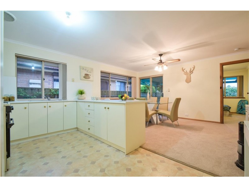 46 Bordeaux Drive, Woodcroft SA 5162