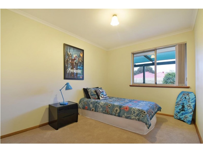 46 Bordeaux Drive, Woodcroft SA 5162