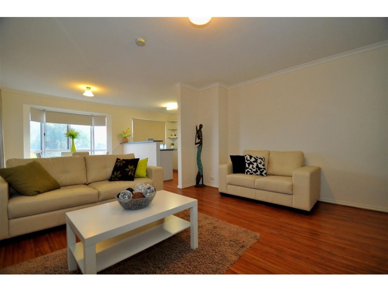 10 Tuscanny Way, Woodcroft SA 5162