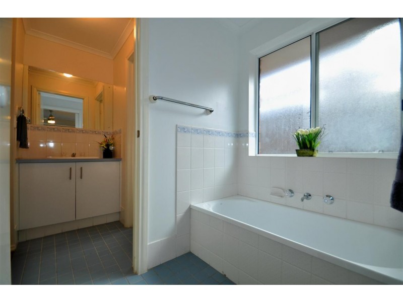 10 Tuscanny Way, Woodcroft SA 5162