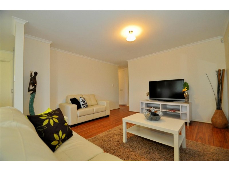 10 Tuscanny Way, Woodcroft SA 5162